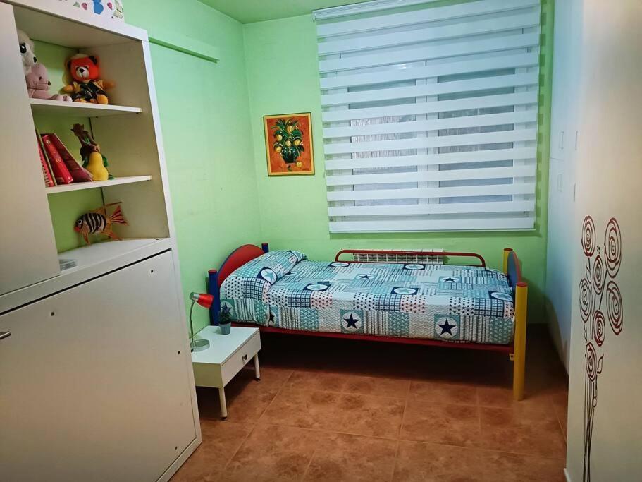 Casa Con Jardin Y Piscina Privada. Villa Santa Eulalia de Ronsaná Eksteriør billede